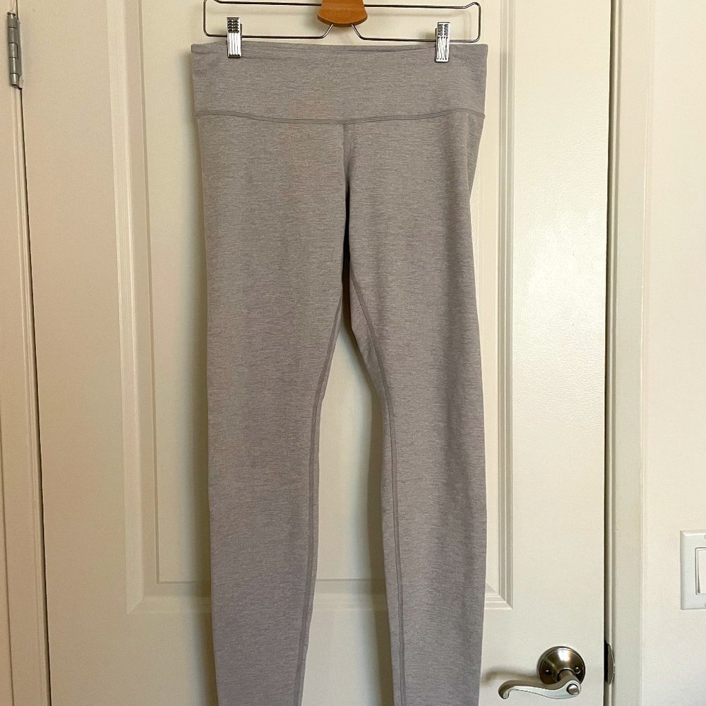 Lululemon silver/grey Wunder Unders sz 10